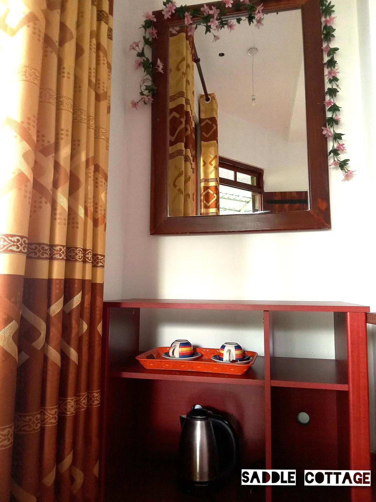 Saddle Cottage 埃拉 外观 照片